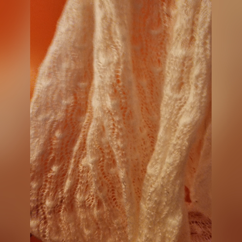 Scarfs - Picture 2 of 8